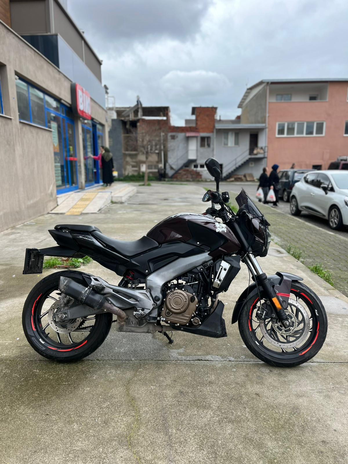 2015 Model Yamaha R25 - Görsel 8