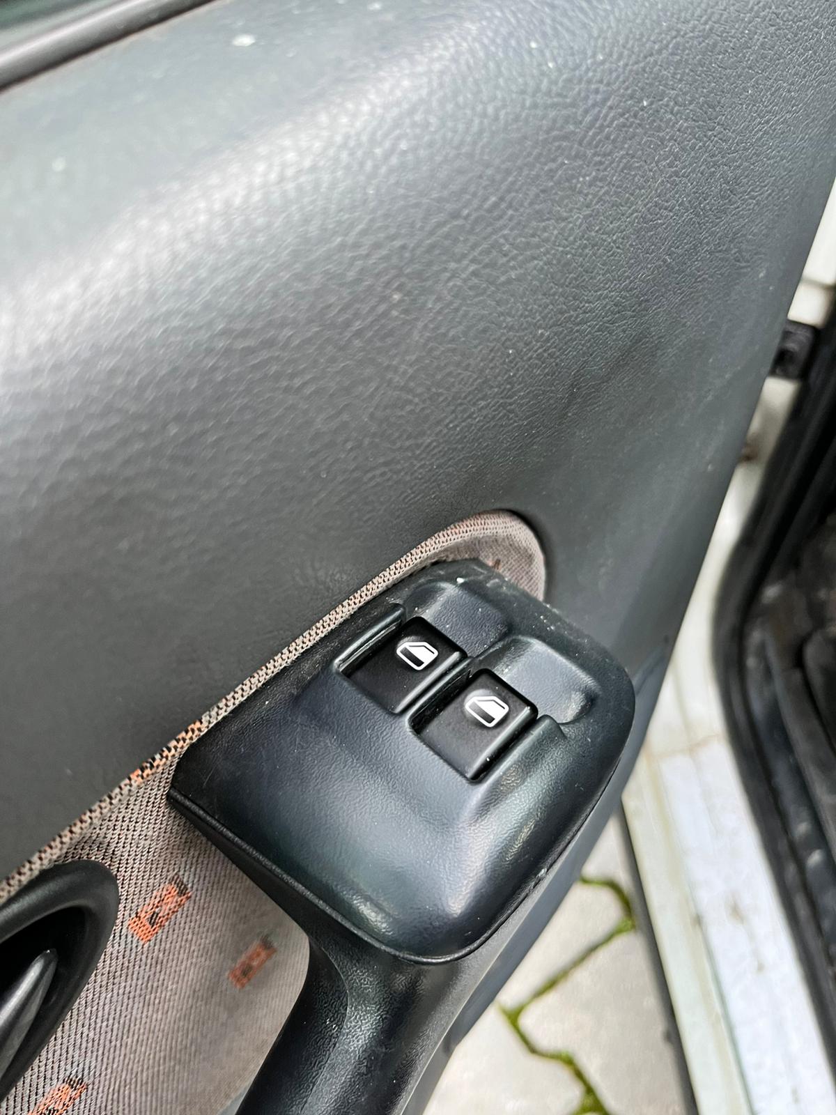 2001 Model Palio 1.2 - Görsel 16