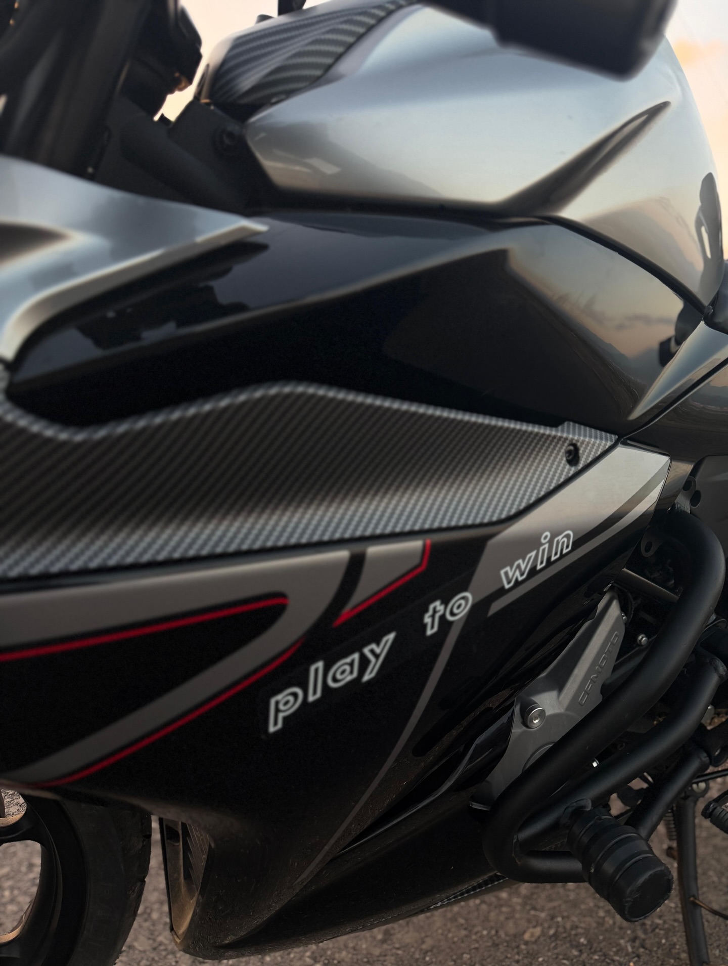 2024 MODEL CFMOTO 250SR - Görsel 4