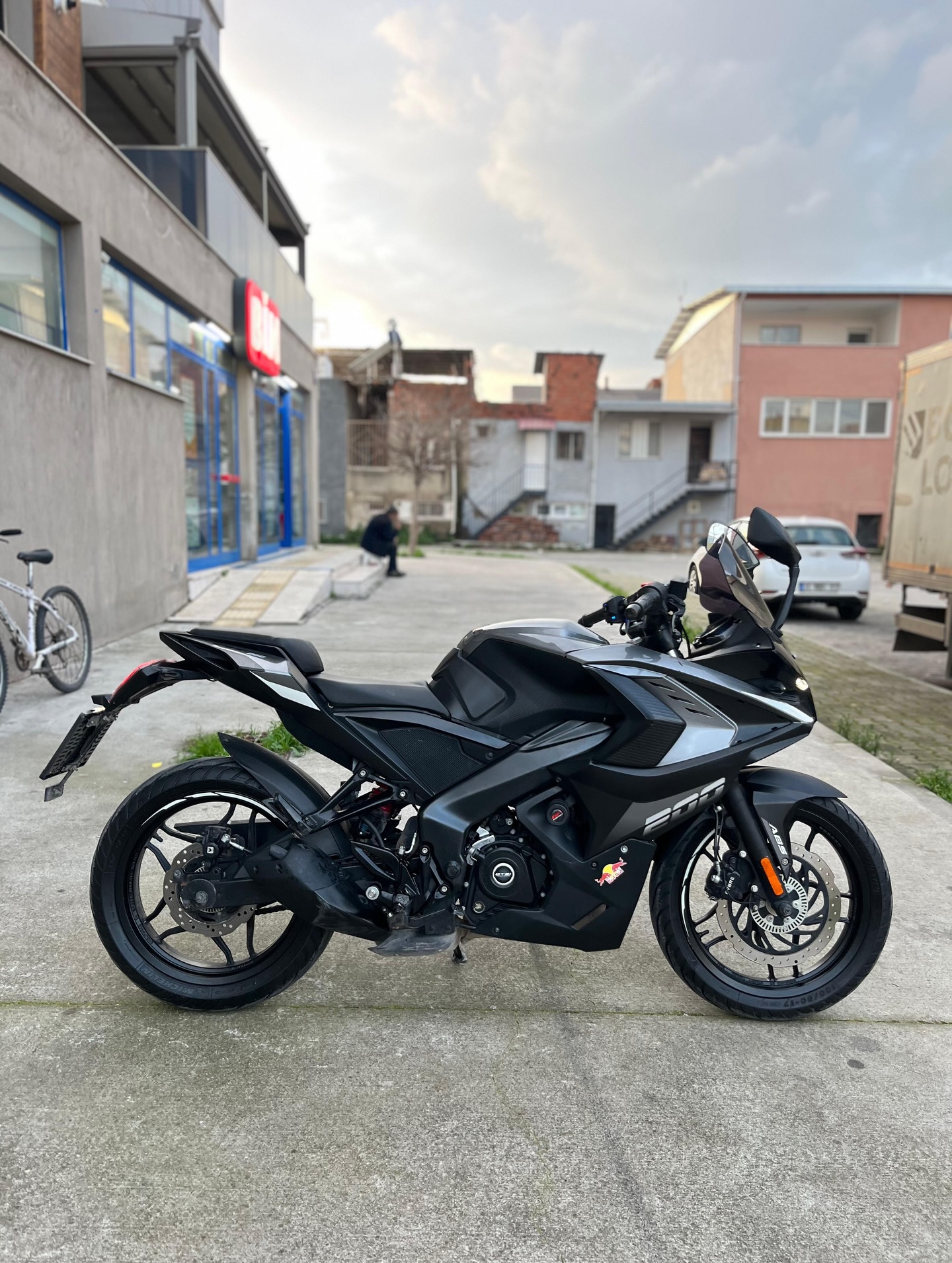 2023 MODEL PULSAR RS200 - Görsel 5