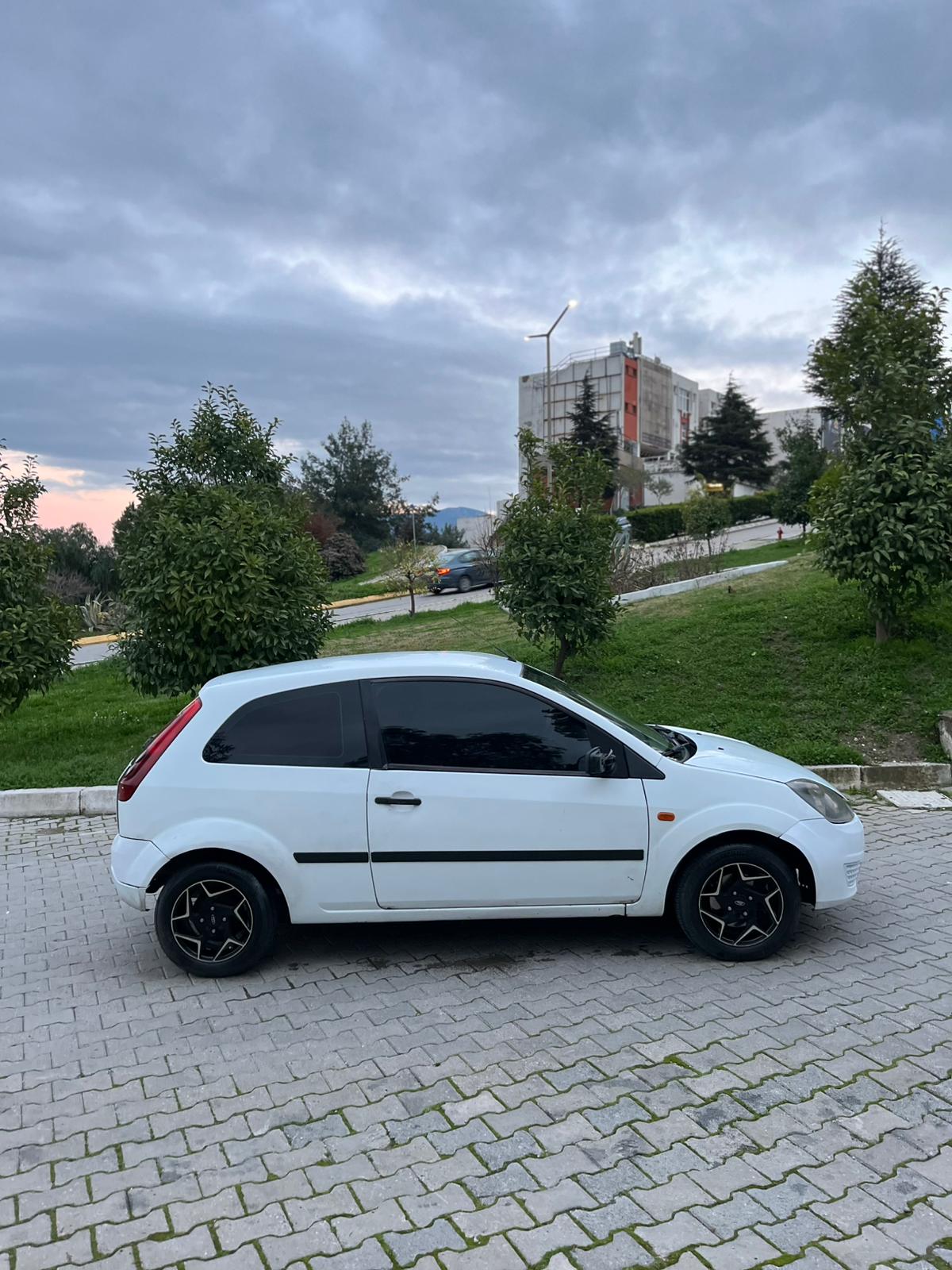 2009 Model Ford Fiesta Van - Görsel 10