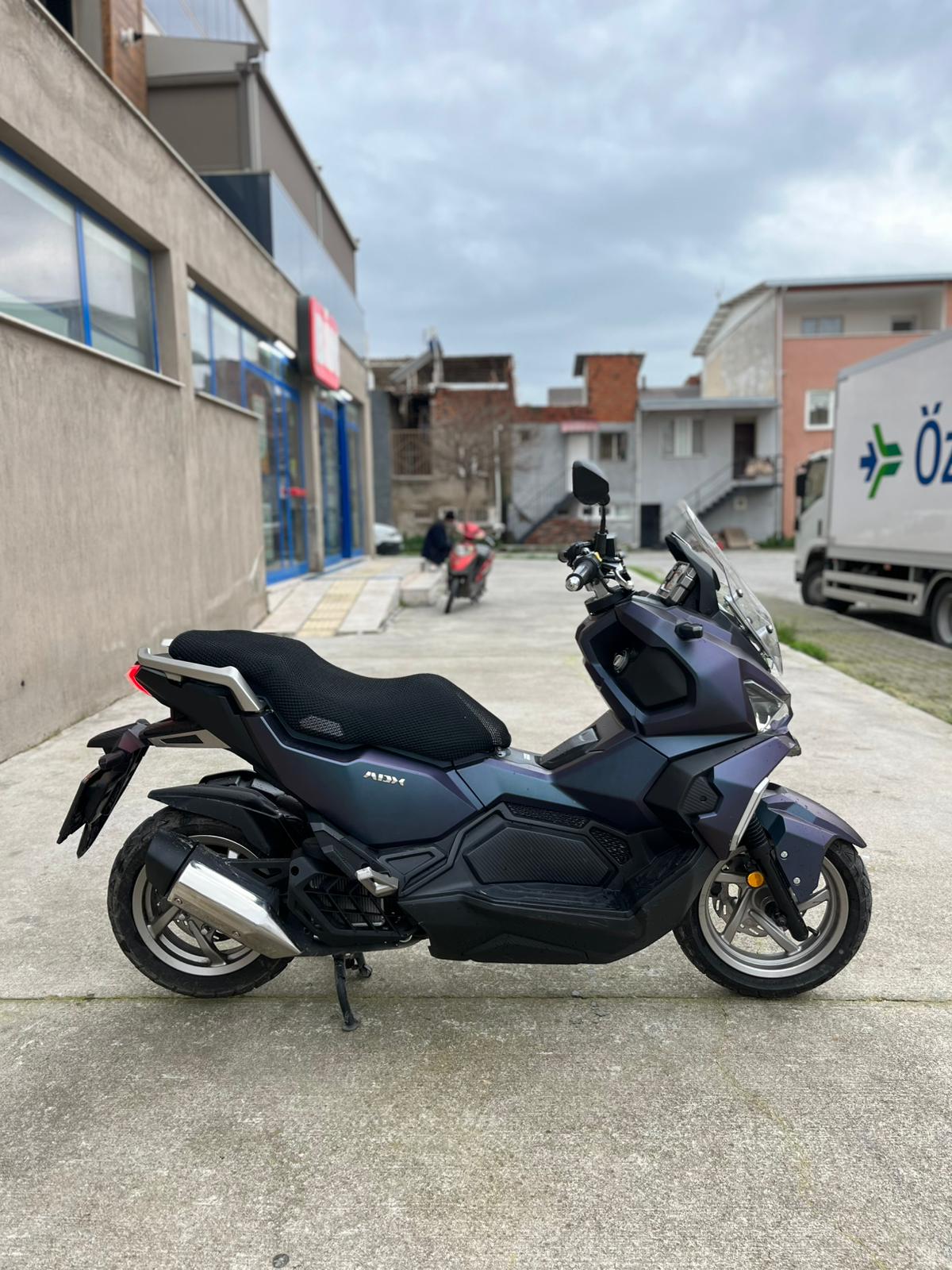 2024 Model Sym Adx - Görsel 10