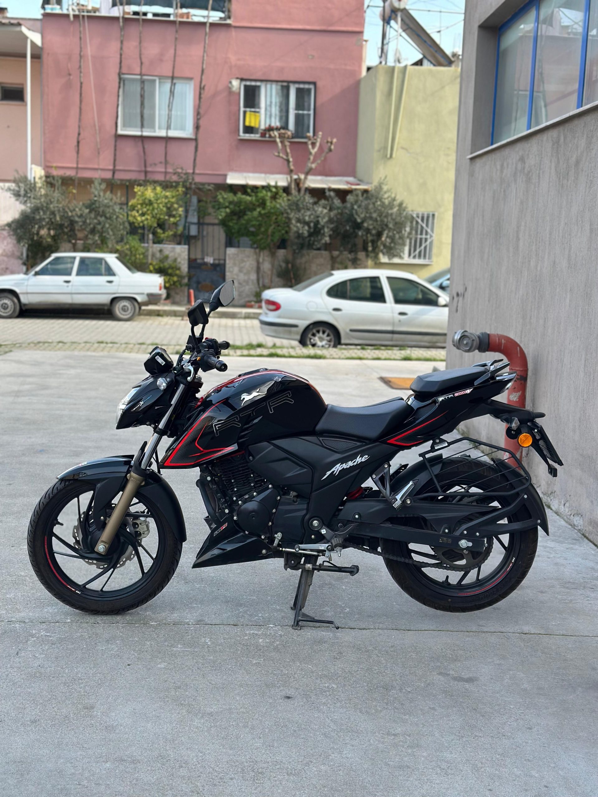 2024 TVS Apachee RTR200 - Görsel 10