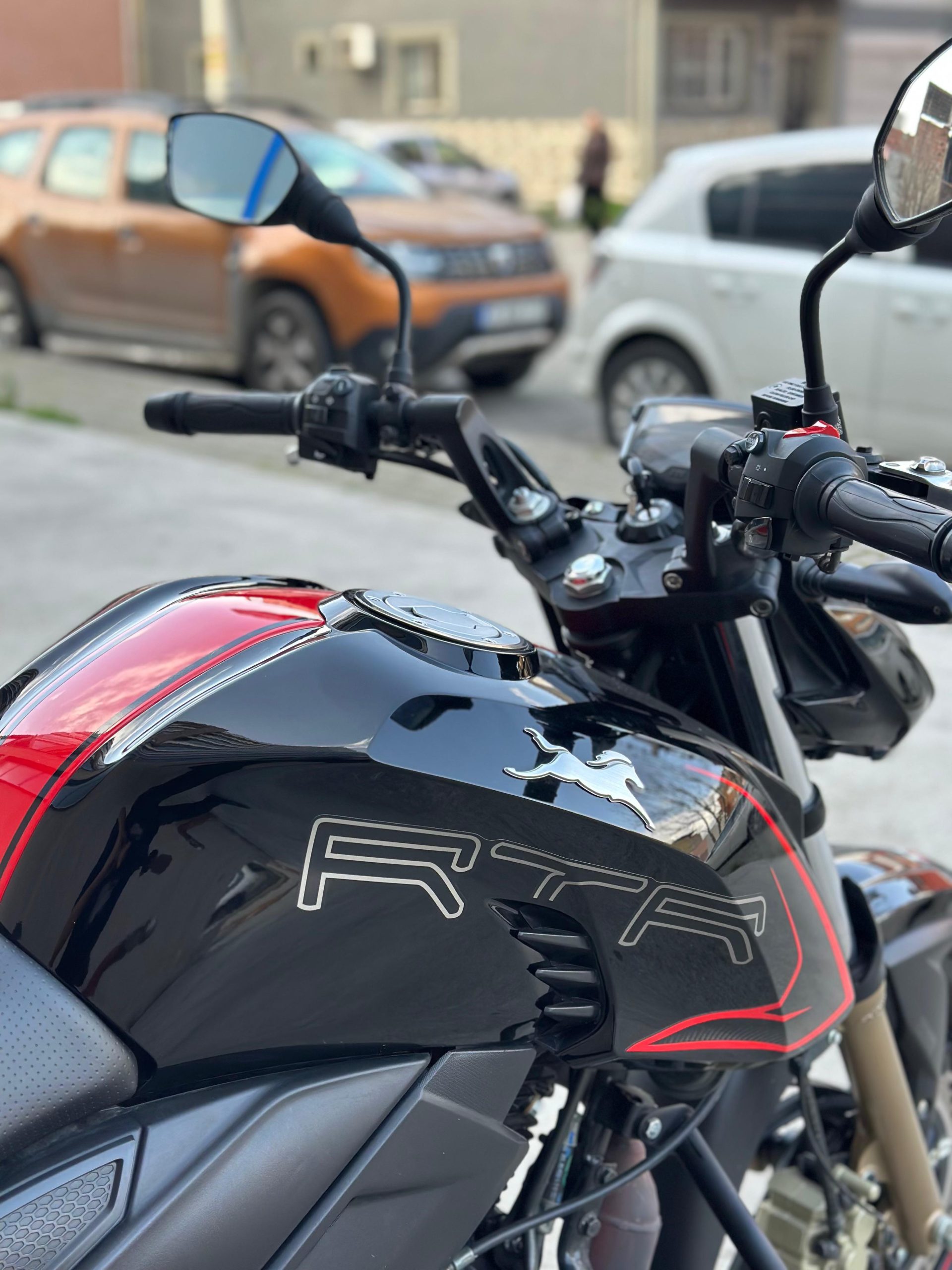 2024 TVS Apachee RTR200 - Görsel 9