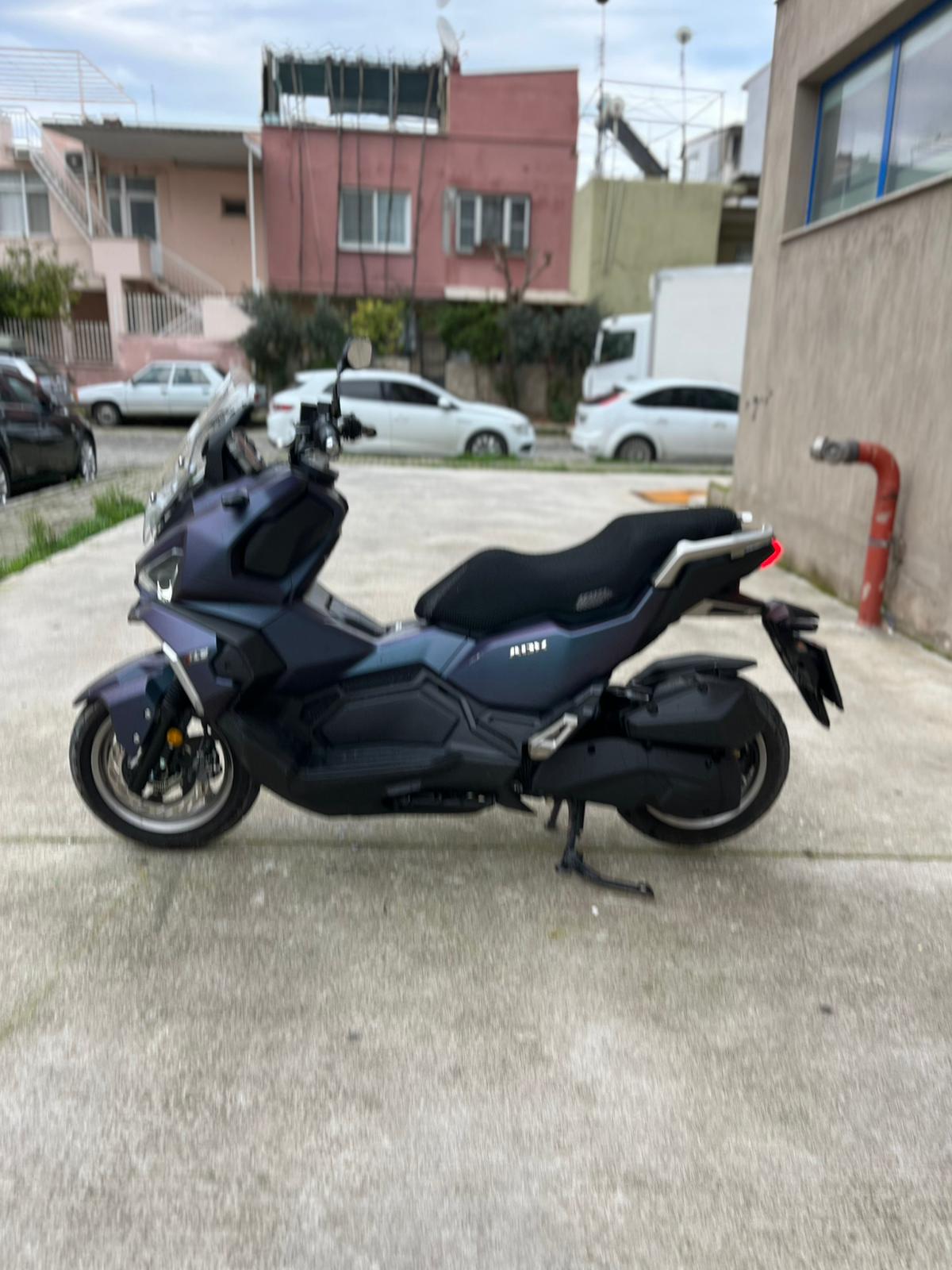 2024 Model Sym Adx - Görsel 3