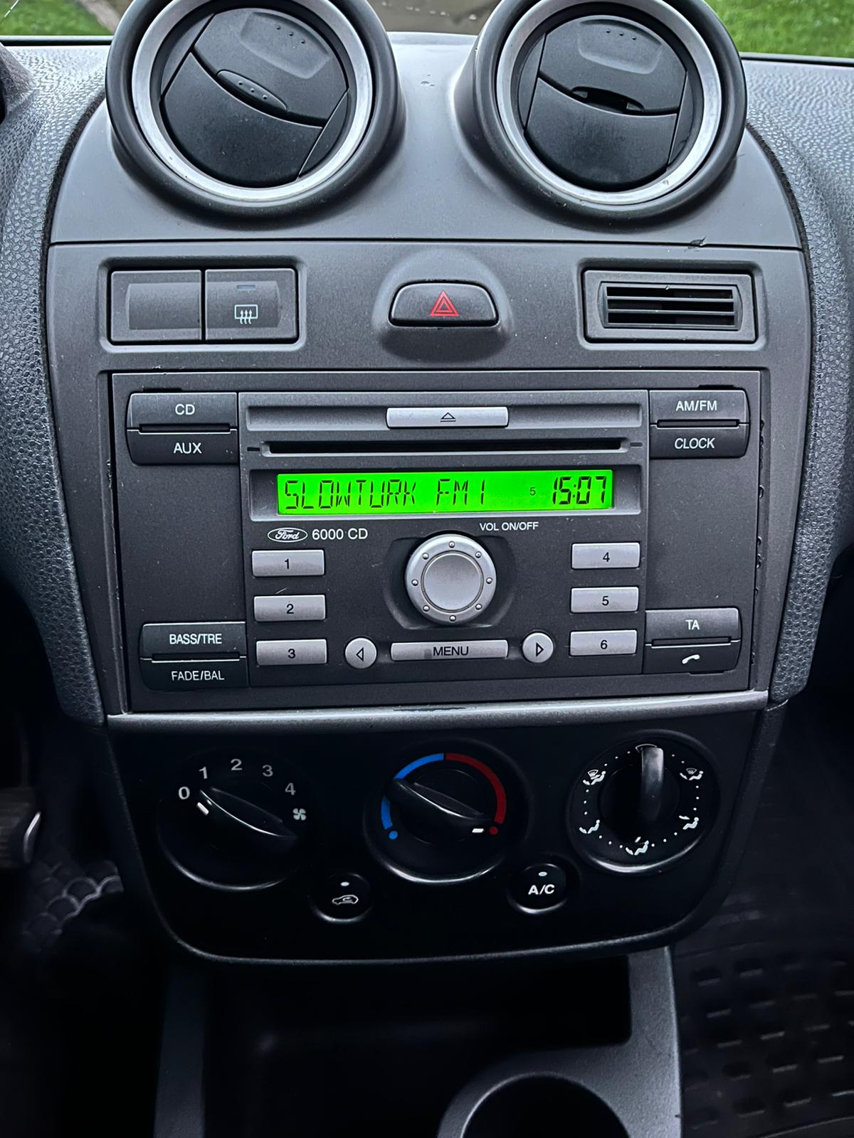 2009 Model Ford Fiesta Van - Görsel 8