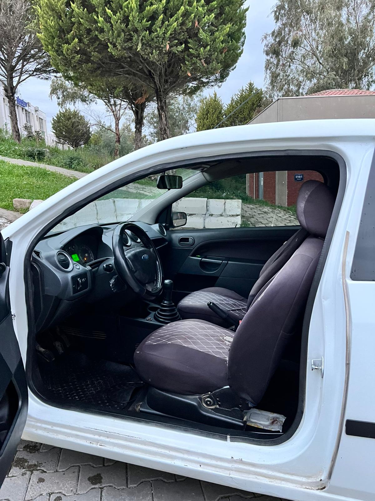 2009 Model Ford Fiesta Van - Görsel 2