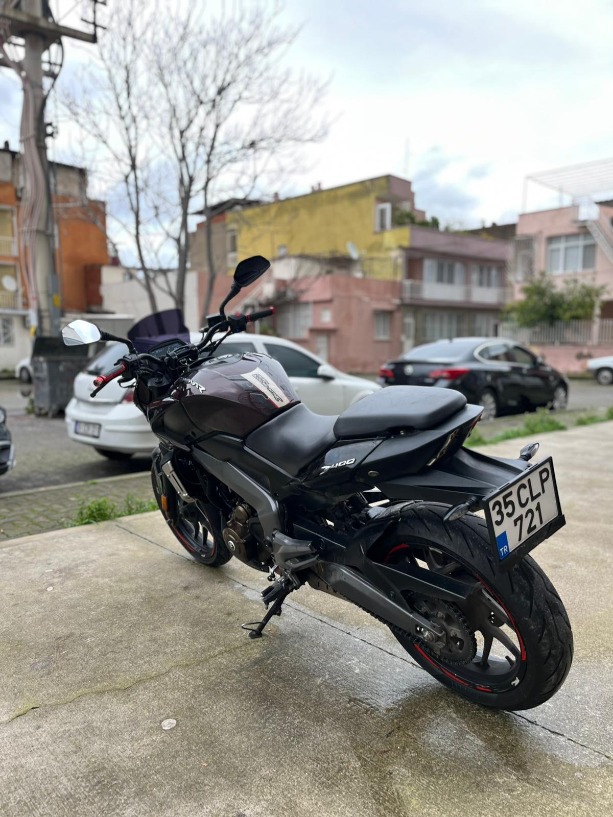 2015 Model Yamaha R25 - Görsel 2