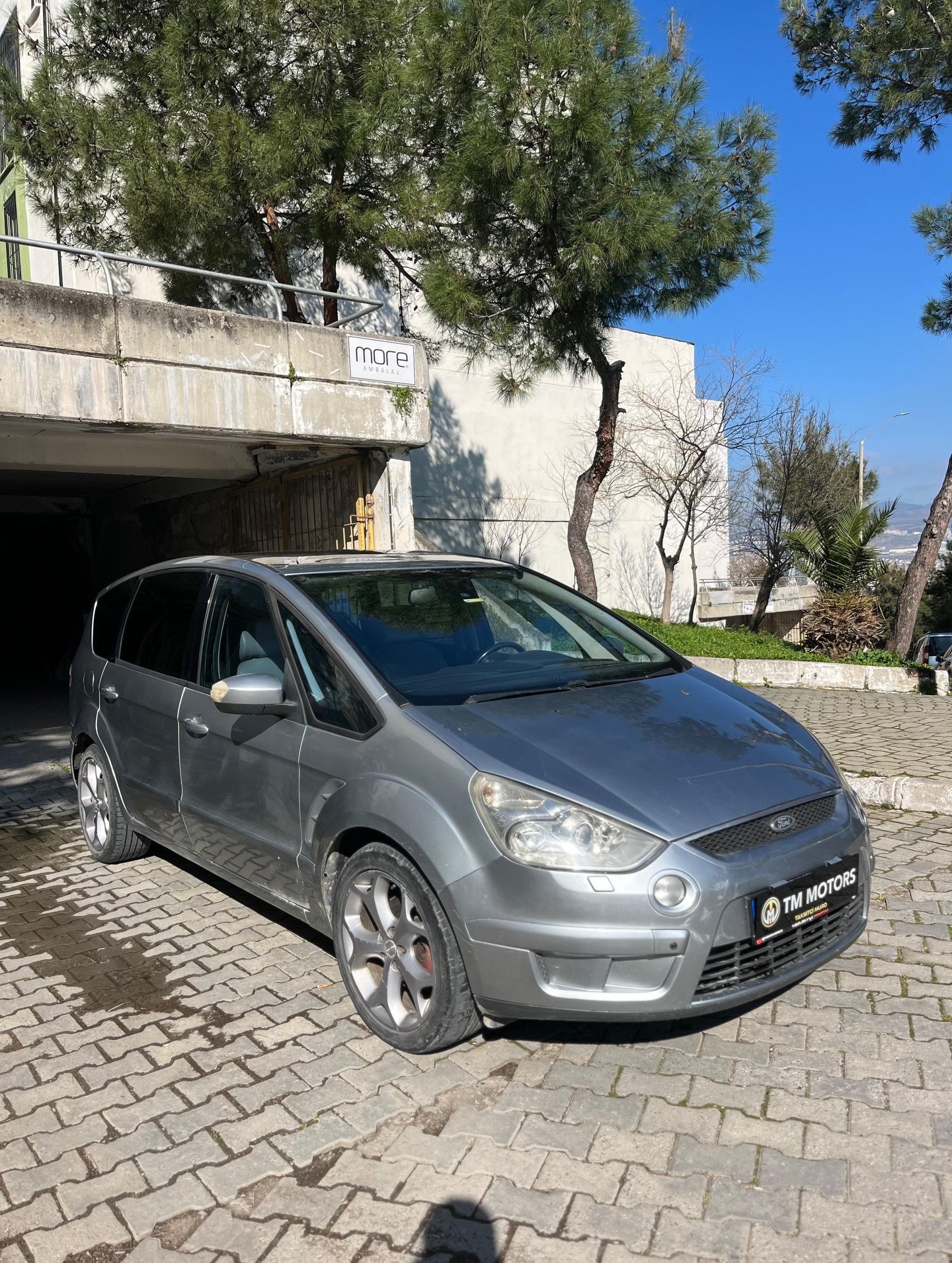 2008 model Ford S-MAX 2.0