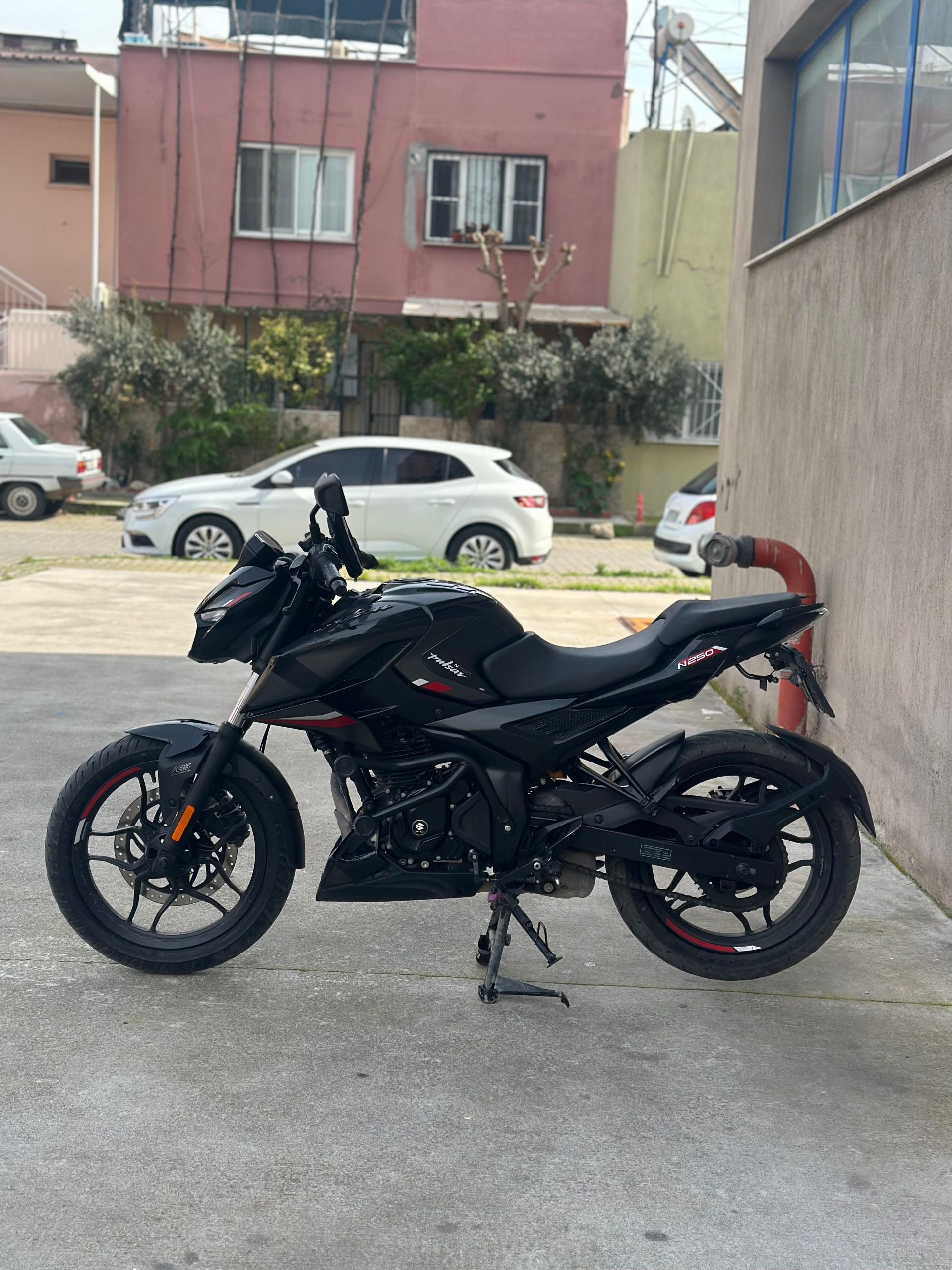 2023 Model Bajaj Pulsar n250 - Görsel 8