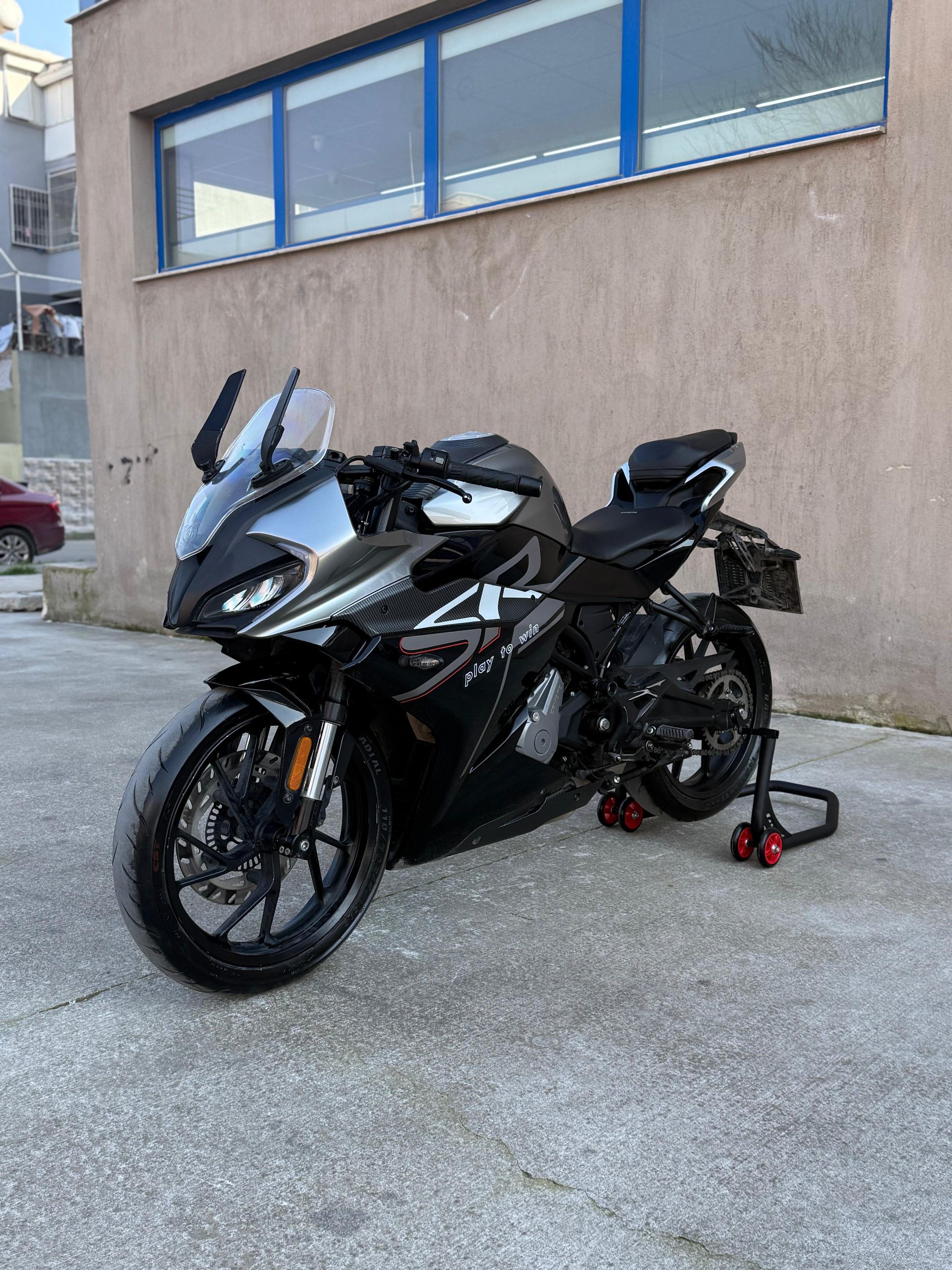 2023 MODEL CFMOTO SR250 - Görsel 11